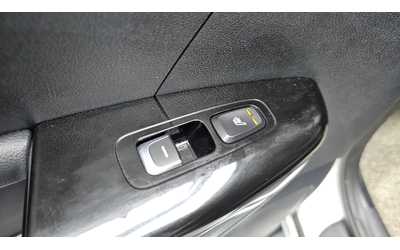 Kia Sportage 2.0 2WD NOBLESSE autogeorge.com - автомобили, коли, обяви за нови и употребявани 15