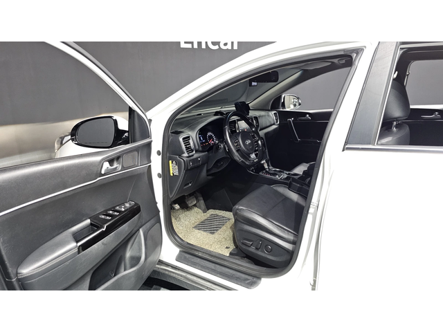 Kia Sportage 2.0 2WD NOBLESSE autogeorge.com - автомобили, коли, обяви за нови и употребявани 8