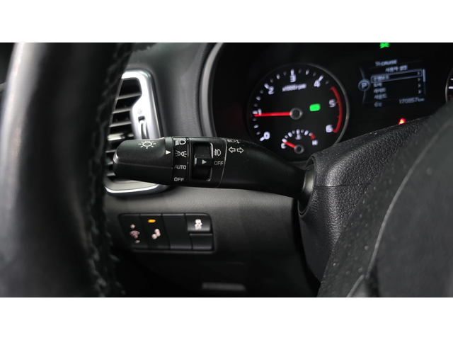 Kia Sportage 2.0 2WD NOBLESSE PLUS autogeorge.com - автомобили, коли, обяви за нови и употребявани 15