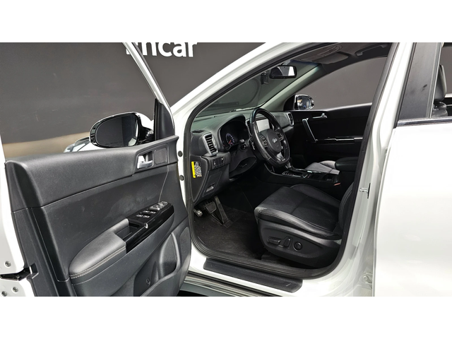 Kia Sportage 2.0 2WD NOBLESSE PLUS autogeorge.com - автомобили, коли, обяви за нови и употребявани 9