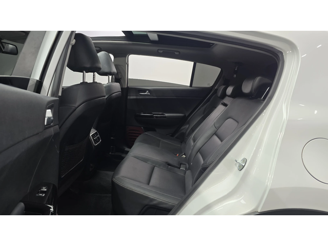 Kia Sportage 2.0 2WD NOBLESSE PLUS autogeorge.com - автомобили, коли, обяви за нови и употребявани 11