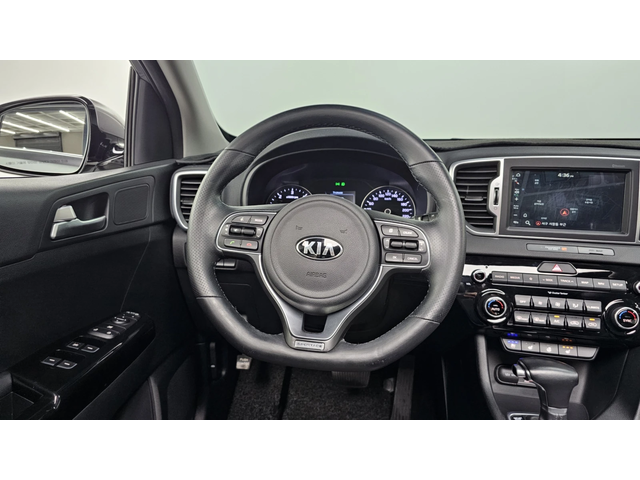 Kia Sportage 2.0 2WD NOBLESSE PLUS autogeorge.com - автомобили, коли, обяви за нови и употребявани 11