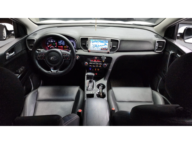 Kia Sportage 2.0 2WD NOBLESSE PLUS autogeorge.com - автомобили, коли, обяви за нови и употребявани 5