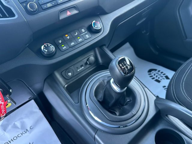 Kia Sportage 1.7CRDI* LED* TOP* - автомобили, коли, обяви за нови и употребявани 12