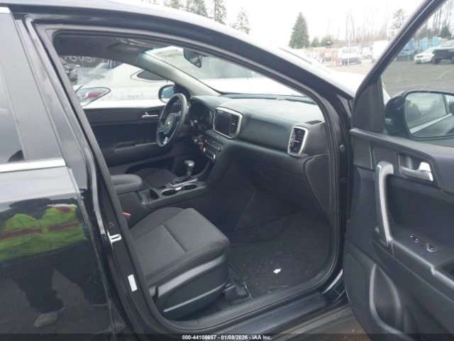 Kia Sportage LX - автомобили, коли, обяви за нови и употребявани 12