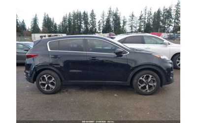 Kia Sportage LX - автомобили, коли, обяви за нови и употребявани 9