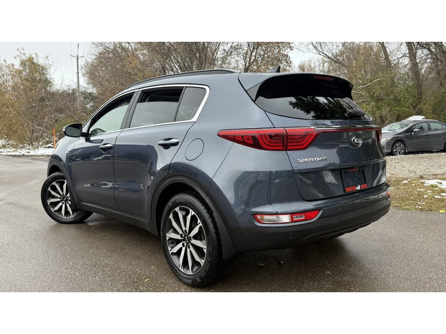 Kia Sportage EX Tech AWD - автомобили, коли, обяви за нови и употребявани 4