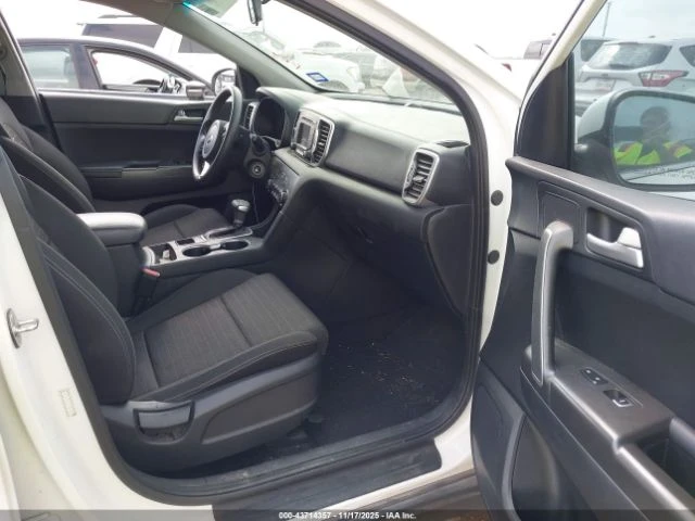 Kia Sportage LX Градушков - автомобили, коли, обяви за нови и употребявани 11