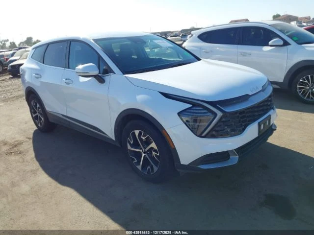 Kia Sportage EX - автомобили, коли, обяви за нови и употребявани 0