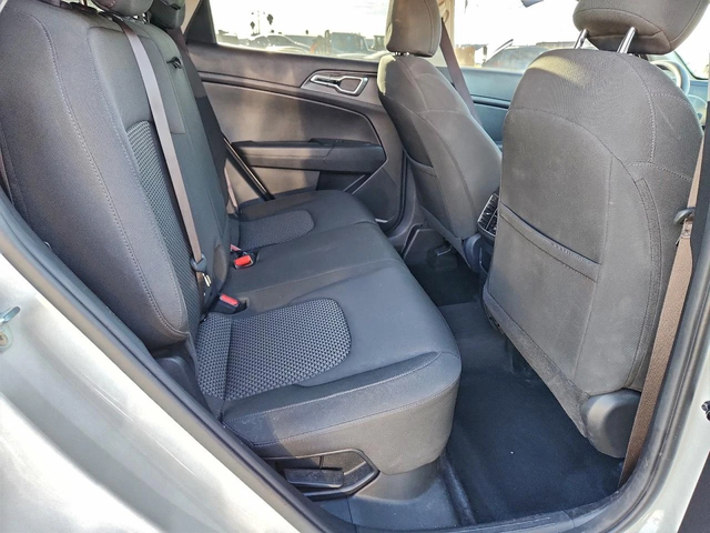 Kia Sportage * LX* AWD* - автомобили, коли, обяви за нови и употребявани 11