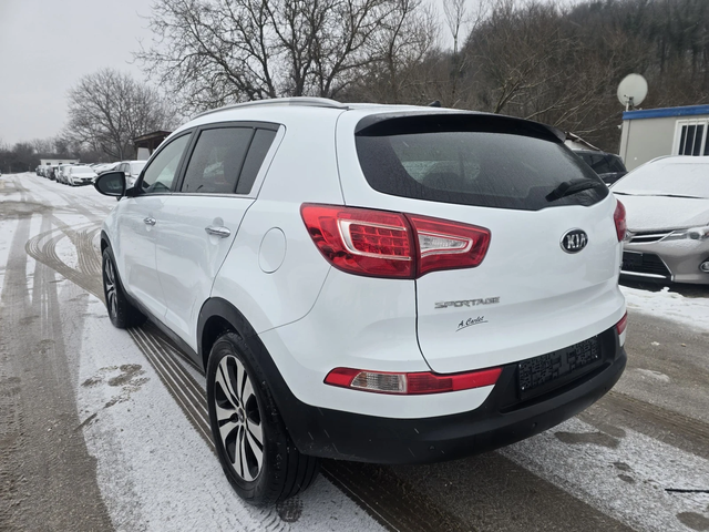 Kia Sportage 1.7crdi 116к.с 2wd - автомобили, коли, обяви за нови и употребявани 3