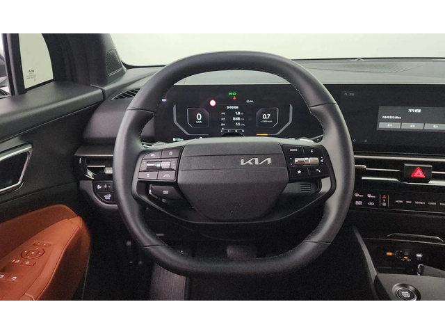 Kia Sportage Lpg 2.0 2Wd - автомобили, коли, обяви за нови и употребявани 11