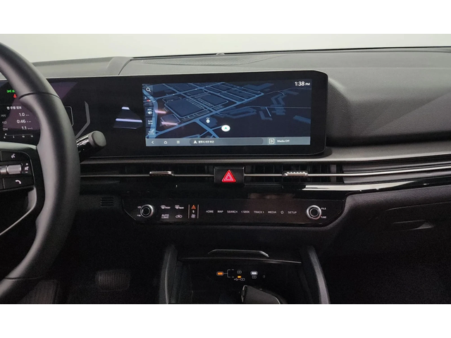 Kia Sportage Lpg 2.0 2Wd - автомобили, коли, обяви за нови и употребявани 12