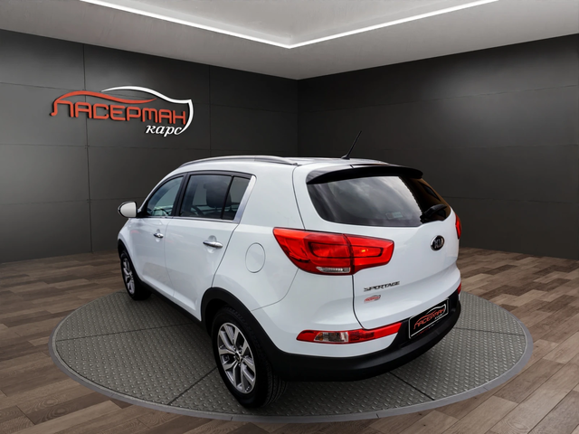 Kia Sportage 1.6i GPL - автомобили, коли, обяви за нови и употребявани 3