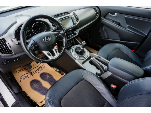 Kia Sportage 1.7CRDI - автомобили, коли, обяви за нови и употребявани 8