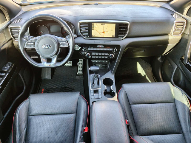 Kia Sportage GT - Line - автомобили, коли, обяви за нови и употребявани 8