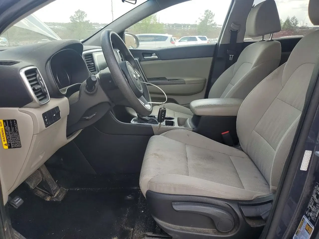 Kia Sportage - автомобили, коли, обяви за нови и употребявани 6