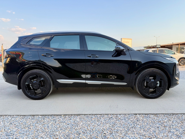 KIA Sportage - автомобили, коли, обяви за нови и употребявани 3