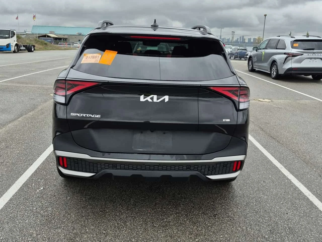 Kia Sportage X LINE LIMITED/CARFAX/Дистроник/Подгрев/Обдух/Пано - автомобили, коли, обяви за нови и употребявани 3