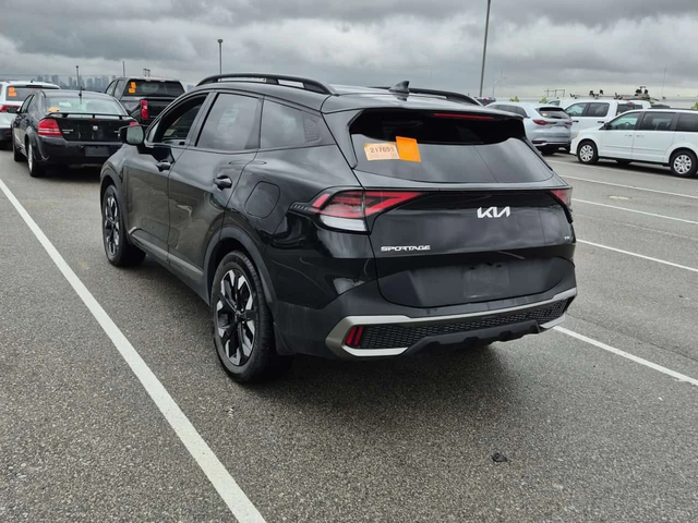 Kia Sportage X LINE LIMITED/CARFAX/Дистроник/Подгрев/Обдух/Пано - автомобили, коли, обяви за нови и употребявани 4