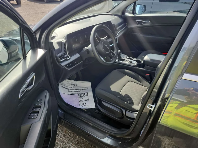 Kia Sportage * AWD * CARPLAY * ПОДГРЕВ * КАМЕРА - автомобили, коли, обяви за нови и употребявани 4
