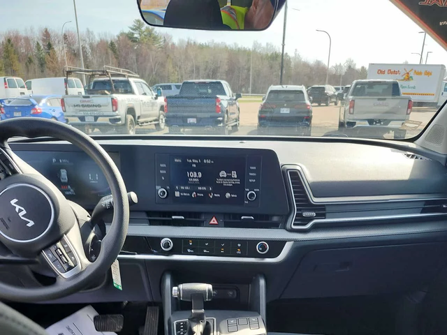 Kia Sportage * AWD * CARPLAY * ПОДГРЕВ * КАМЕРА - автомобили, коли, обяви за нови и употребявани 8