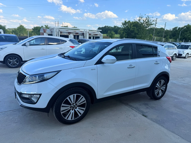 Kia Sportage 2.0crdi * 4x4* Avtom* Led* Koja* UNIKAT* - автомобили, коли, обяви за нови и употребявани 2