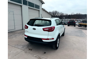 Kia Sportage 2.0i 163k.c* Led* BRC* Panorama* - автомобили, коли, обяви за нови и употребявани 13