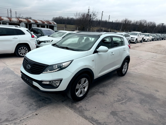 Kia Sportage 2.0i 163k.c* Led* BRC* Panorama* - автомобили, коли, обяви за нови и употребявани 1