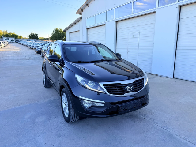 Kia Sportage 1.6i 136k.c * Nova* UNIKAT* - автомобили, коли, обяви за нови и употребявани 8