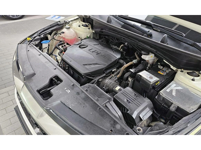Kia Sportage LPG 2.0 2WD Prestige * НАЙ-ДОБРА ЦЕНА В БЪЛГАРИЯ* - автомобили, коли, обяви за нови и употребявани 5