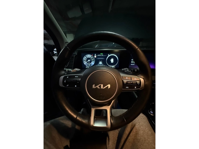 Kia Sportage 2.0 CRDI - OЧАКВАН ВНОС - автомобили, коли, обяви за нови и употребявани 4
