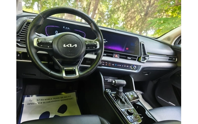 Kia Sportage 2.0 CRDI 4x4 - автомобили, коли, обяви за нови и употребявани 9