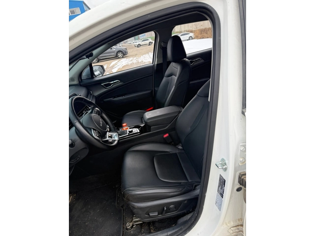 Kia Sportage 2.0 CRDI 4x4 - OЧАКВАН ВНОС - автомобили, коли, обяви за нови и употребявани 3