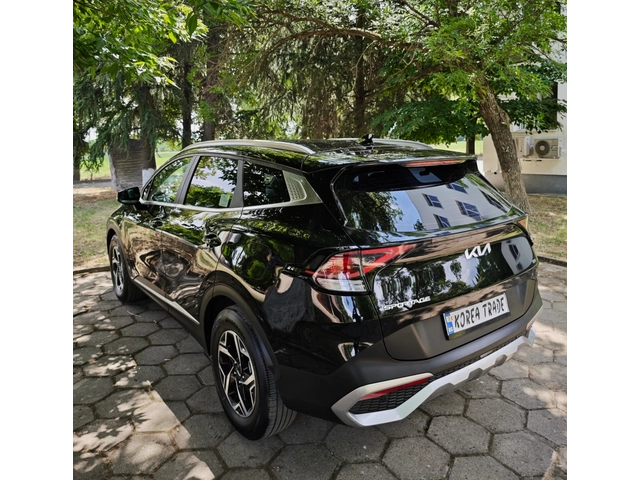 Kia Sportage 2.0 CRDI 4x4 - автомобили, коли, обяви за нови и употребявани 7