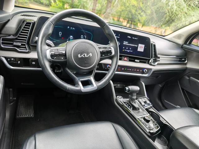 Kia Sportage 2.0 CRDI 4x4 - автомобили, коли, обяви за нови и употребявани 9