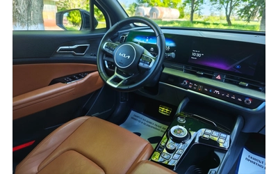 Kia Sportage 1.6 - автомобили, коли, обяви за нови и употребявани 13