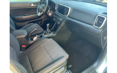 Kia Sportage 1.6crdi 56000km - автомобили, коли, обяви за нови и употребявани 11
