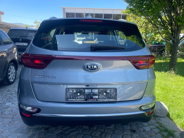 Kia Sportage 1.6crdi 56000km - автомобили, коли, обяви за нови и употребявани 3