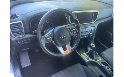Kia Sportage 1.6crdi 56000km - автомобили, коли, обяви за нови и употребявани 8