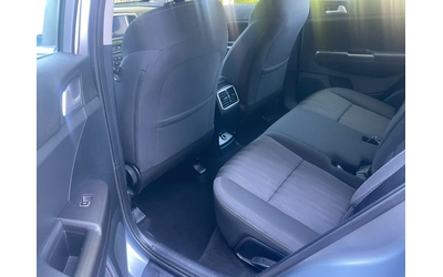 Kia Sportage 1.6crdi 56000km - автомобили, коли, обяви за нови и употребявани 9