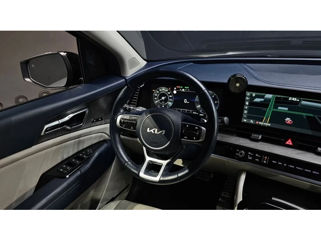 Kia Sportage 2.0 DIESEL AWD /SIGNA GRAVITY / 360 КАМЕРИ /ОБДУХ/ - автомобили, коли, обяви за нови и употребявани 8