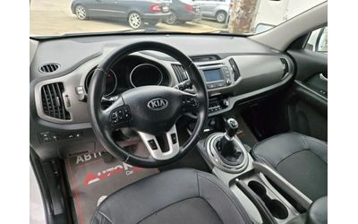 Kia Sportage 1.7CRDI-116кс= 6СКОРОСТИ= КАМЕРА= АВТОПИЛОТ - автомобили, коли, обяви за нови и употребявани 7