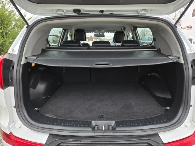 Kia Sportage 1.7CRDI-116кс= 6СКОРОСТИ= КАМЕРА= АВТОПИЛОТ - автомобили, коли, обяви за нови и употребявани 9
