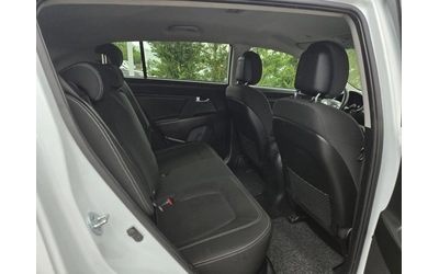 Kia Sportage 1.7CRDI-116кс= 6СКОРОСТИ= АВТОПИЛОТ= ПАРКТРОНИК - автомобили, коли, обяви за нови и употребявани 13