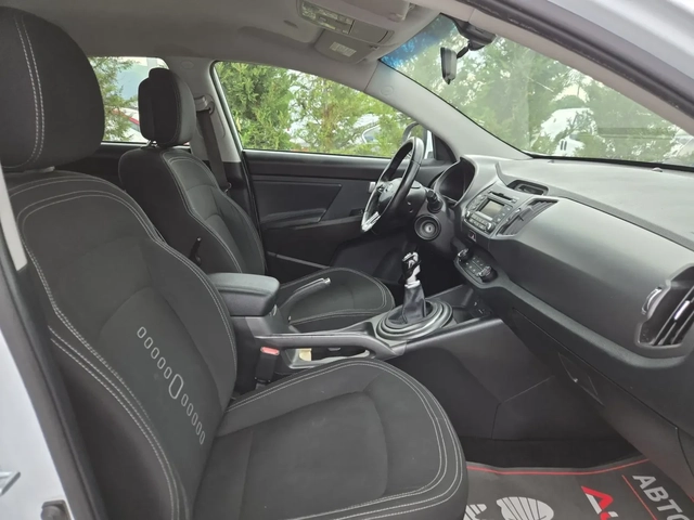 Kia Sportage 1.7CRDI-116кс= 6СКОРОСТИ= АВТОПИЛОТ= ПАРКТРОНИК - автомобили, коли, обяви за нови и употребявани 14