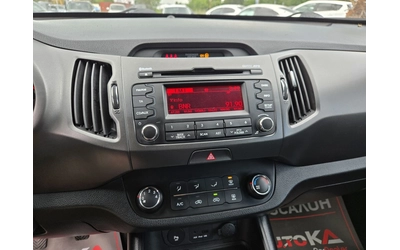 Kia Sportage 1.7CRDI-116кс= 6СКОРОСТИ= АВТОПИЛОТ= ПАРКТРОНИК - автомобили, коли, обяви за нови и употребявани 15