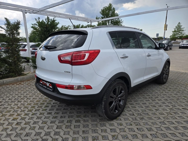 Kia Sportage 1.7CRDI-116кс= 6СКОРОСТИ= АВТОПИЛОТ= ПАРКТРОНИК - автомобили, коли, обяви за нови и употребявани 2