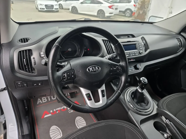 Kia Sportage 1.7CRDI-116кс= 6СКОРОСТИ= АВТОПИЛОТ= ПАРКТРОНИК - автомобили, коли, обяви за нови и употребявани 7