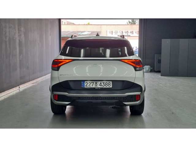 Kia Sportage SIGNATURE* DISTRONIC* 360* ОБДУХ* KRELL - автомобили, коли, обяви за нови и употребявани 3